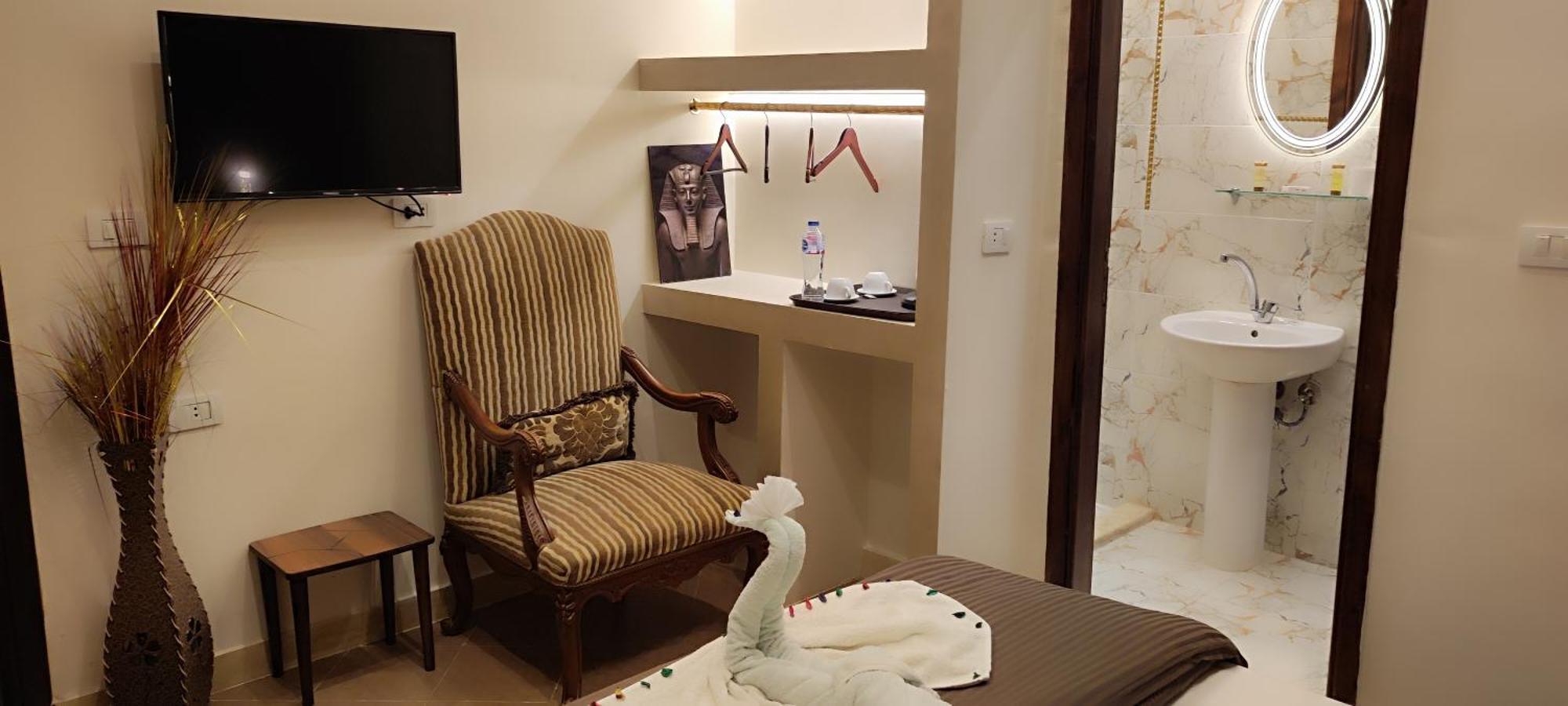 Pyramids Kingdom - Guest House Kafrat al Jabal Exterior photo