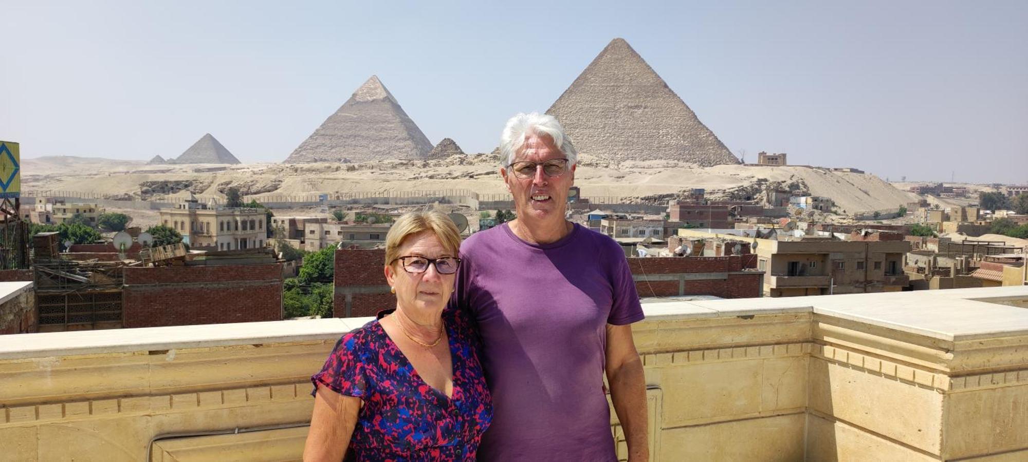 Pyramids Kingdom - Guest House Kafrat al Jabal Exterior photo