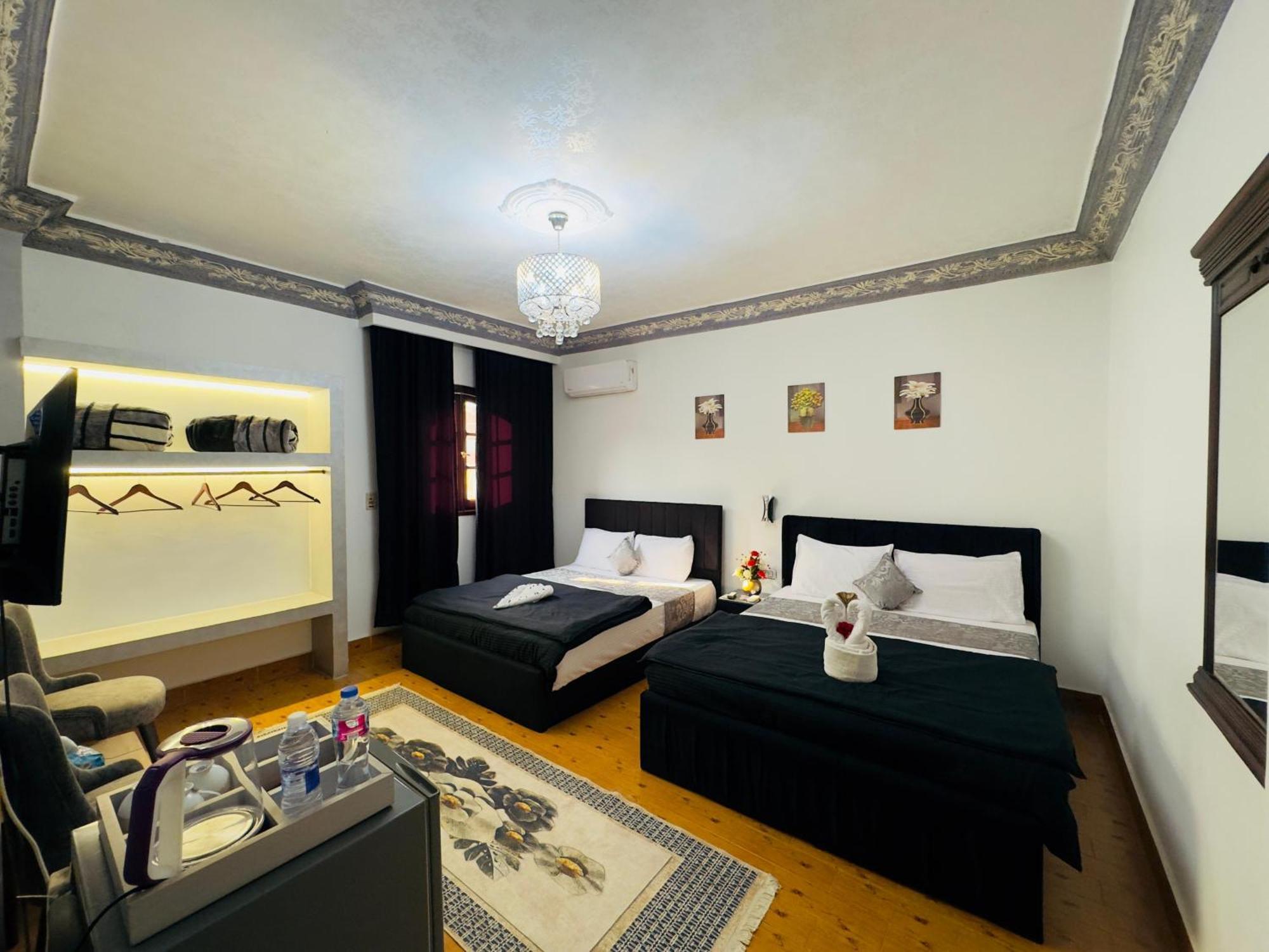 Pyramids Kingdom - Guest House Kafrat al Jabal Exterior photo