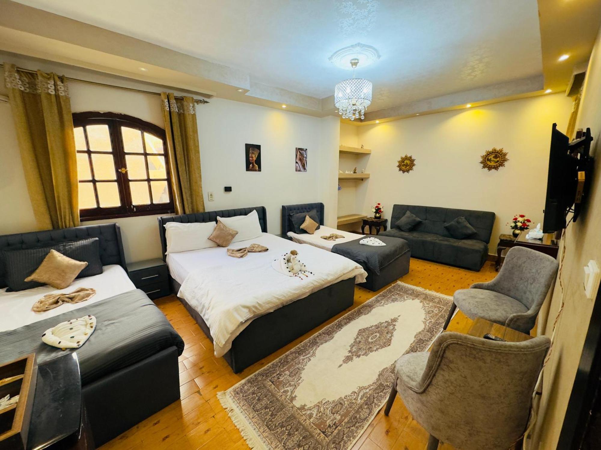 Pyramids Kingdom - Guest House Kafrat al Jabal Exterior photo